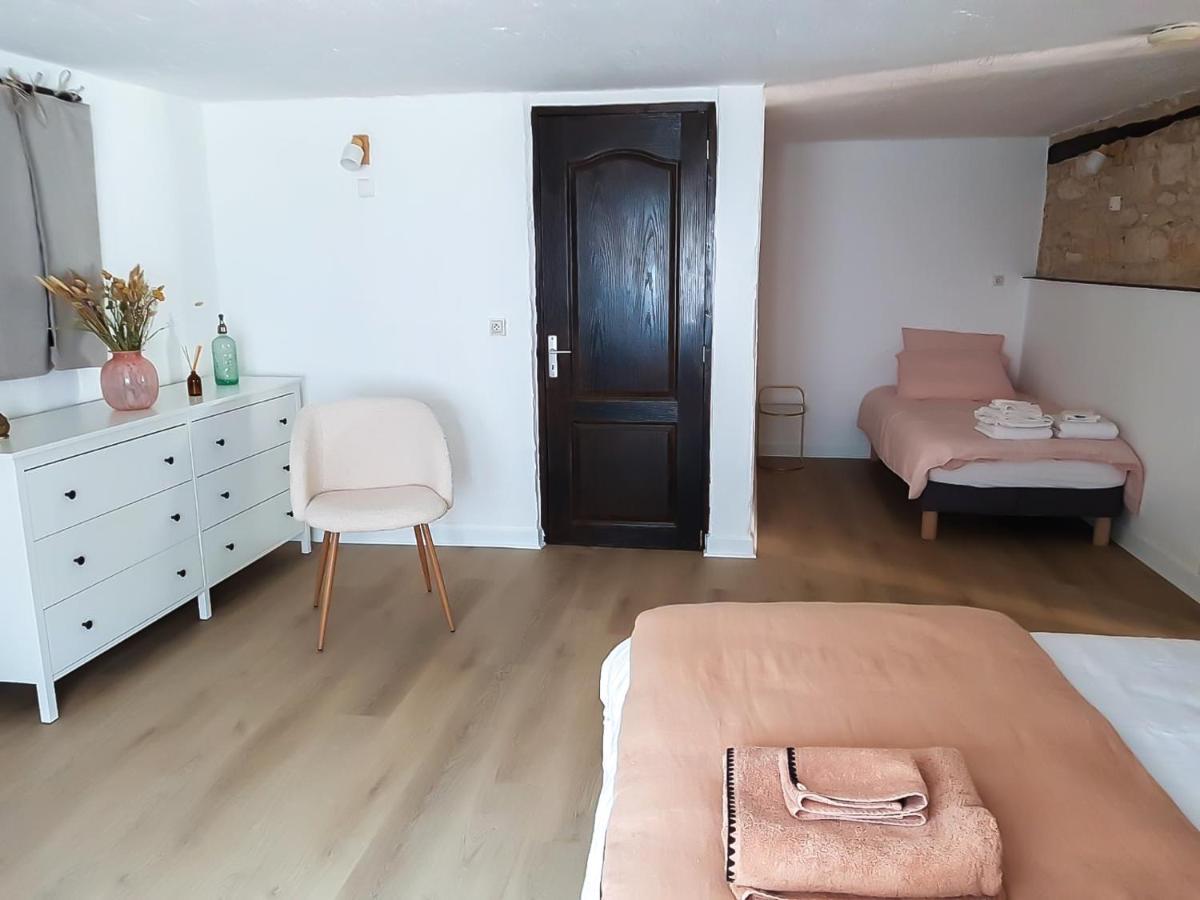 Les Chambres Du Roc Le Roc Экстерьер фото